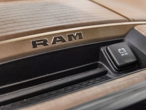 Used 2022 RAM 3500 Limited image 29