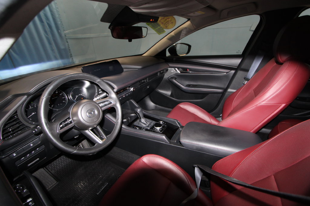 Used 2023 MAZDA MAZDA3 s AWD/4WD image 2