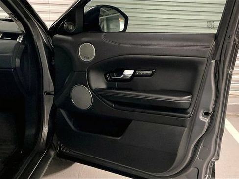 Used 2017 Land Rover Range Rover Evoque SE Premium AWD/4WD image 27