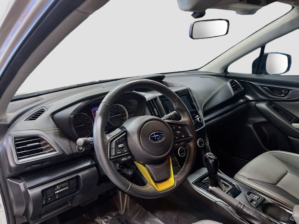 Used 2023 Subaru Crosstrek 2.5i Sport AWD/4WD image 9
