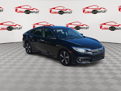 Used 2016 Honda Civic Touring image 2