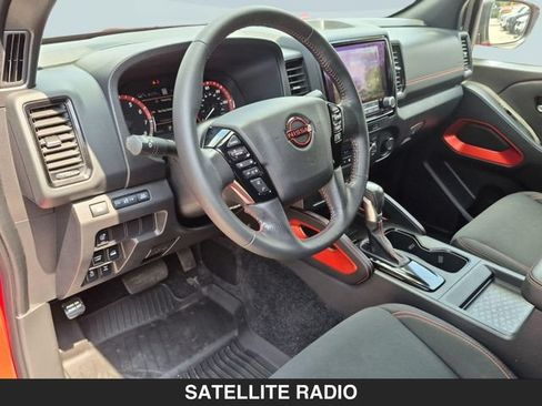 Used 2024 Nissan Frontier PRO-4X w/ Technology Package AWD/4WD image 16