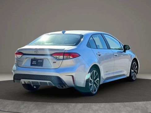 Used 2020 Toyota Corolla SE image 4
