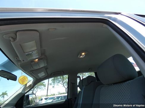 Used 2011 Toyota Tundra 2WD Double Cab image 30