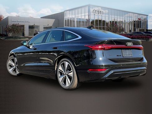 Used 2025 Audi A6 e-tron Prestige AWD/4WD image 5
