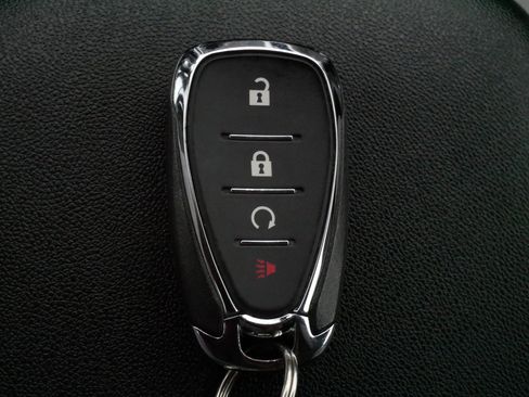 Used 2024 Chevrolet Equinox LS w/ LS Convenience Package AWD/4WD image 30