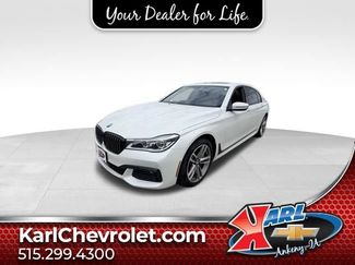 Used 2018 BMW 750i xDrive AWD/4WD video 1