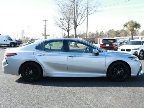 Used 2024 Toyota Camry XSE image 4