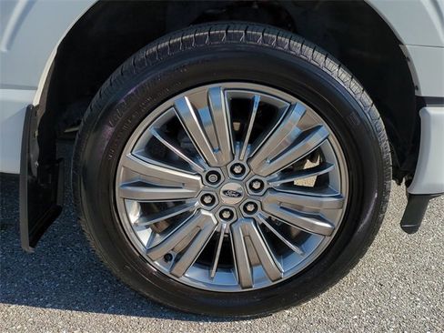 Used 2024 Ford F150 Platinum w/ Equipment Group 703A Plus image 11