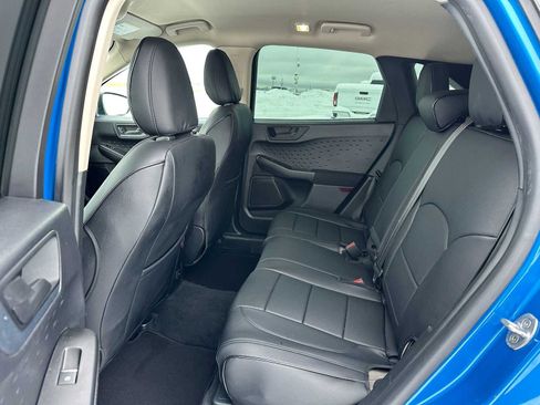 Used 2020 Ford Escape S image 16