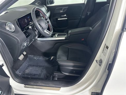 Certified 2024 Mercedes-Benz GLA 250 image 9