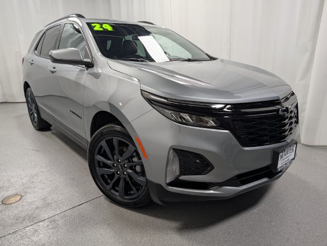 Certified 2024 Chevrolet Equinox RS AWD/4WD image 2