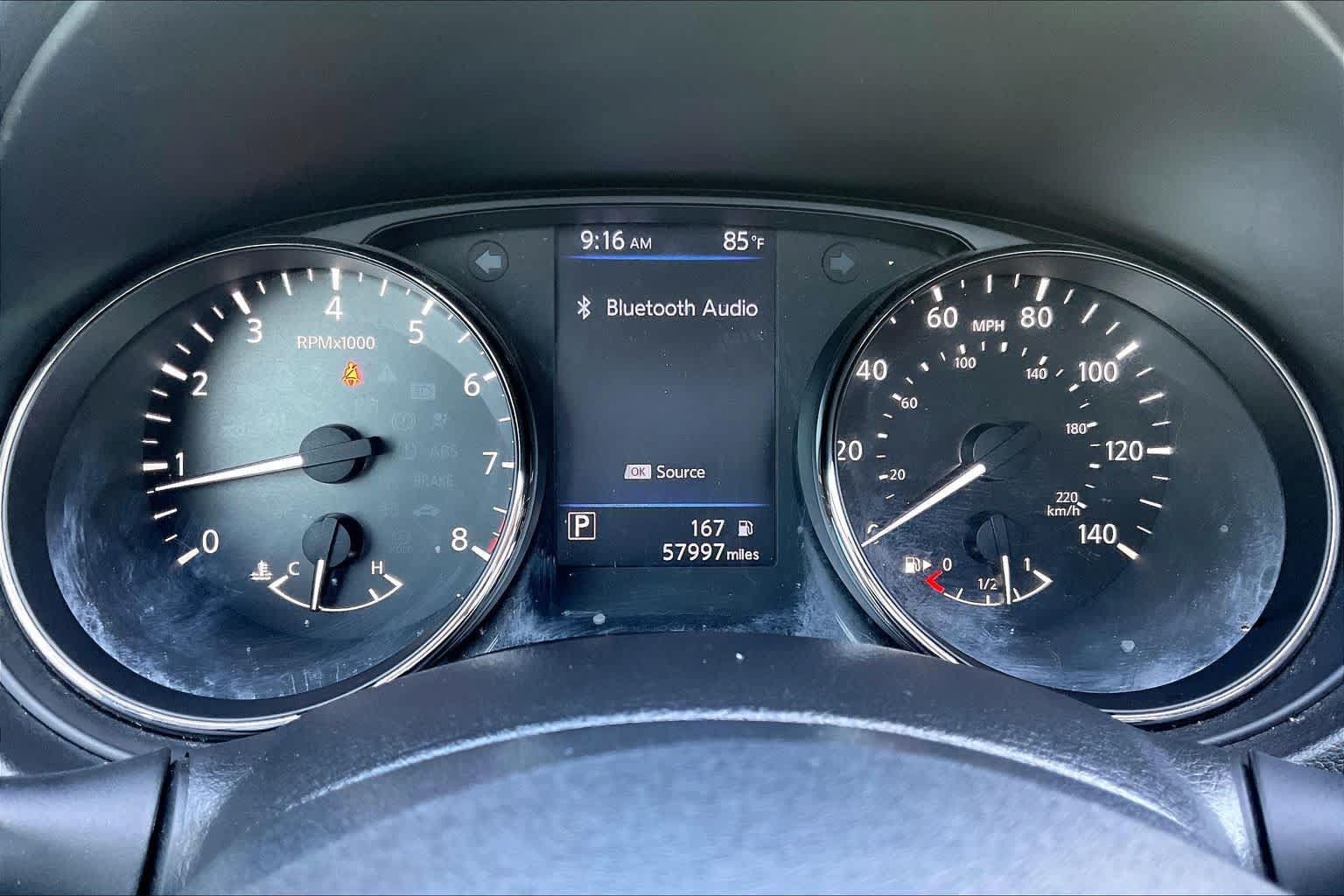 Used 2020 Nissan Rogue SV FWD image 25