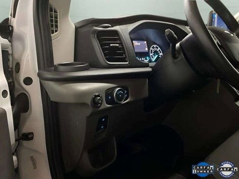 Used 2024 Ford Transit 350 XLT image 28