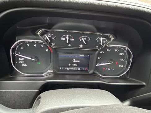 Used 2020 GMC Sierra 1500 Elevation w/ Elevation Value Package AWD/4WD image 2