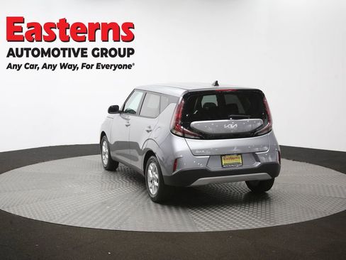 Used 2025 Kia Soul LX w/ LX Technology Package FWD image 65