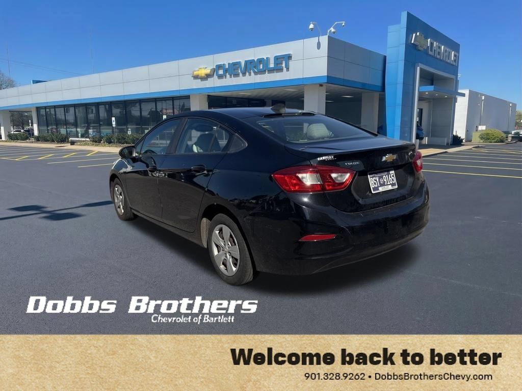 Used 2018 Chevrolet Cruze LS FWD image 6