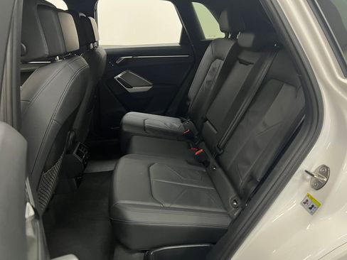 Used 2023 Audi Q3 2.0T Premium image 25