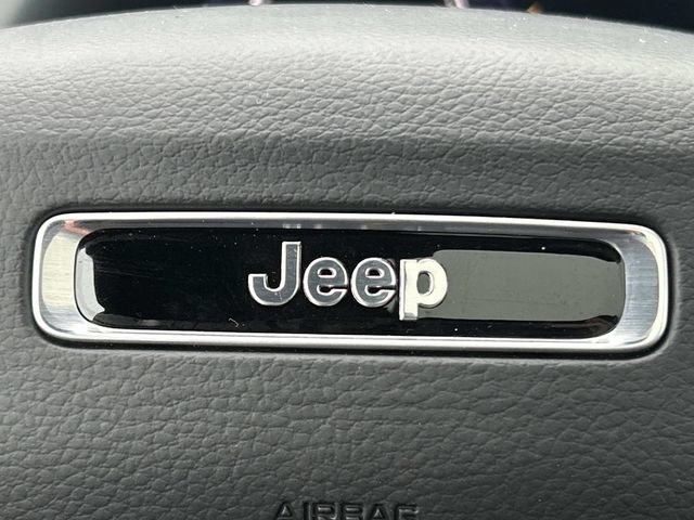 New 2026 Jeep Grand Cherokee Altitude AWD/4WD image 11
