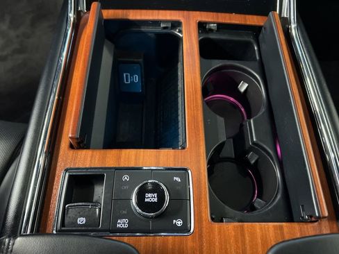 Used 2020 Lincoln Navigator Reserve w/ Equipment Group 208A Reserve image 15