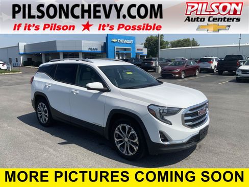 Used 2018 GMC Terrain SLT w/ Preferred Package FWD image 1
