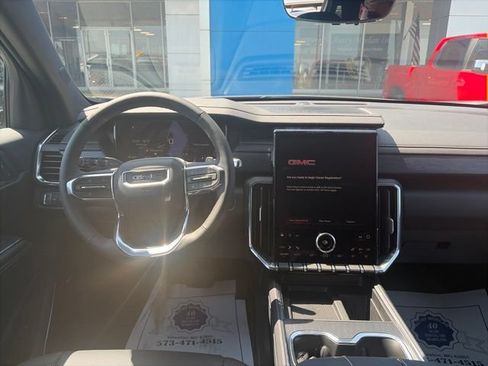 New 2026 GMC Acadia Elevation w/ Elevation Premium Package AWD/4WD image 14