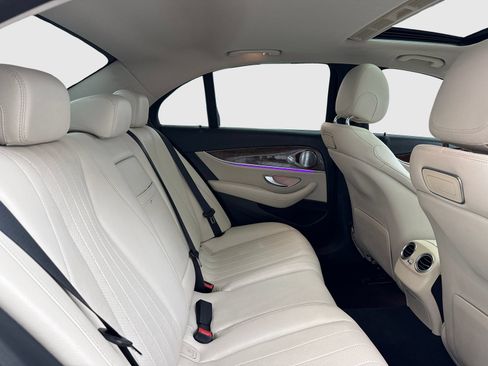 Used 2018 Mercedes-Benz E 300 w/ Premium 1 Package image 45