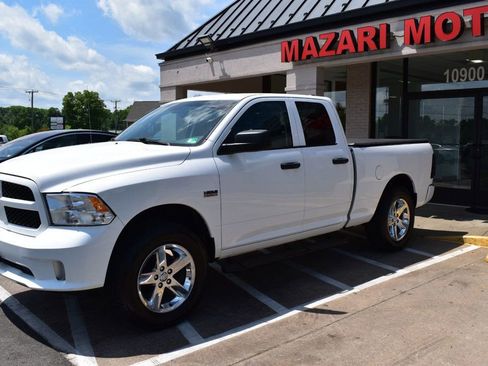 Used 2016 RAM 1500 Express image 8