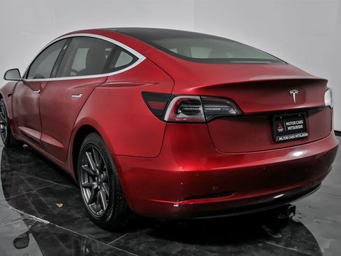 Used 2018 Tesla Model 3 Long Range image 8