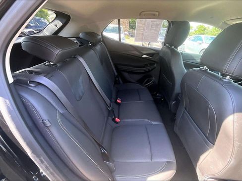 Used 2025 Buick Encore GX Preferred FWD image 25