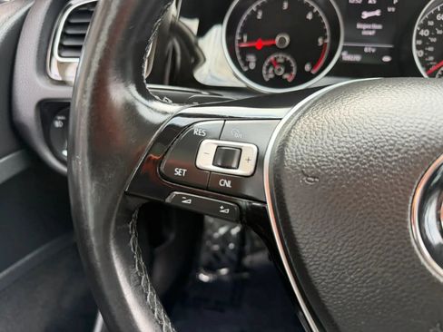 Used 2015 Volkswagen Golf TDI SEL FWD image 32