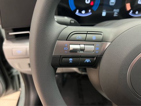 New 2026 Hyundai Kona SE image 23