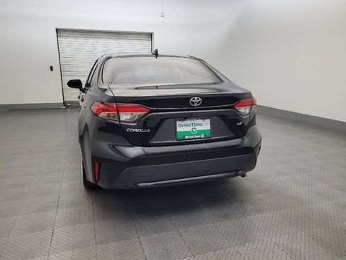 Used 2022 Toyota Corolla LE w/ Carpet Mat Package (TMS) FWD image 6