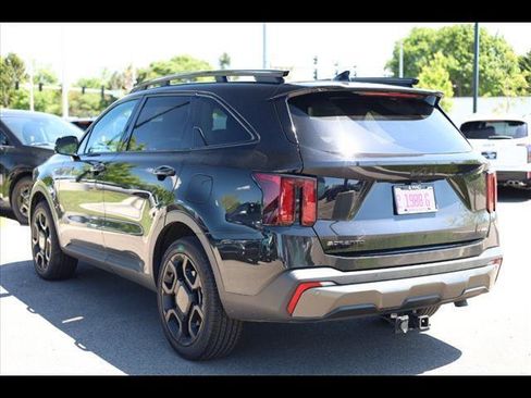 Used 2025 Kia Sorento X-Line EX image 4