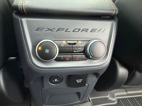 New 2026 Ford Explorer Tremor w/ Tremor Ultimate Package AWD/4WD image 32