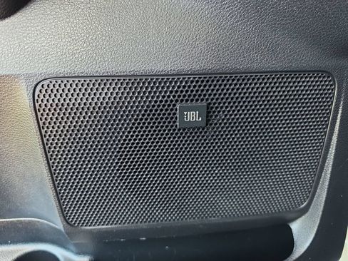 Used 2017 Toyota Tundra Platinum AWD/4WD image 29