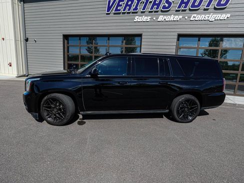 Used 2019 GMC Yukon XL Denali w/ Denali Ultimate Package RWD image 7