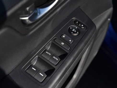 Used 2023 Honda CR-V Sport image 8