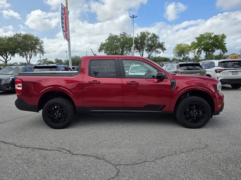 Used 2022 Ford Maverick Lariat w/ Lariat Luxury Package AWD/4WD image 2
