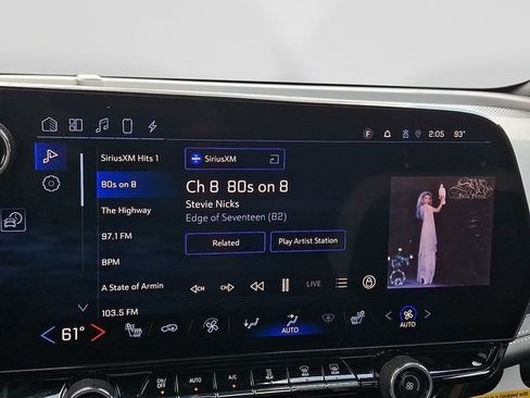 Used 2024 Chevrolet Blazer EV LT AWD/4WD image 19