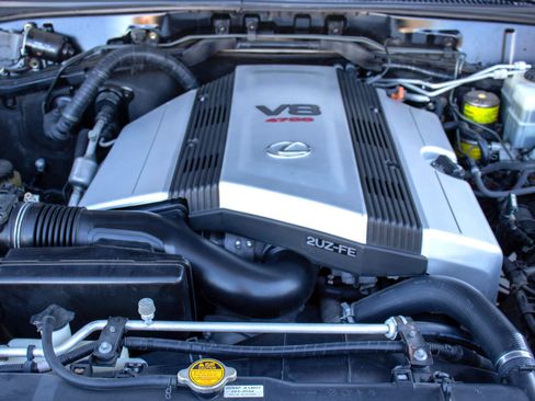 Used 2001 Lexus LX 470 4WD image 21