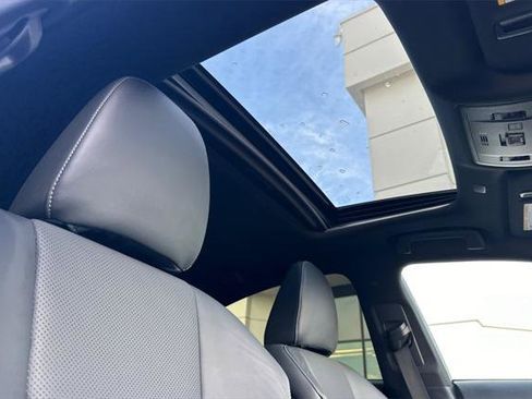 Certified 2023 Lexus IS 350 F Sport image 19