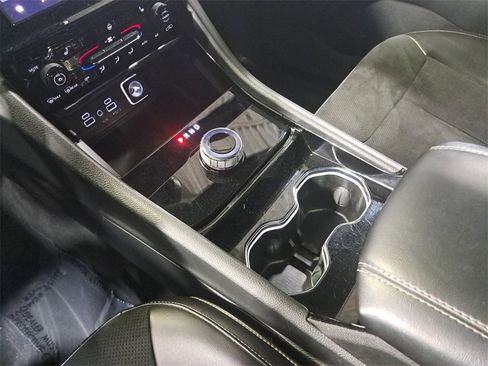 Certified 2023 Jeep Grand Cherokee Altitude image 25