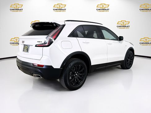 Used 2023 Cadillac XT4 Sport w/ Cold Weather Package image 7