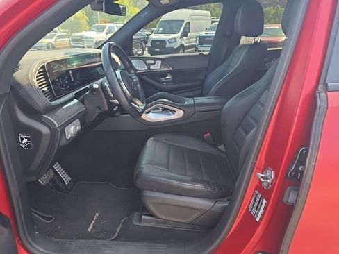 Used 2021 Mercedes-Benz GLS 580 4MATIC image 11