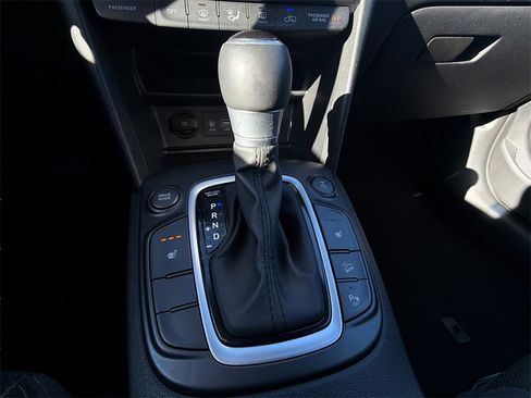 Used 2019 Hyundai Kona Ultimate image 25