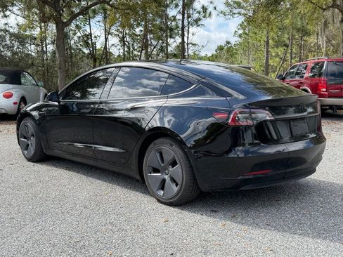 Used 2023 Tesla Model 3 Standard Range image 8