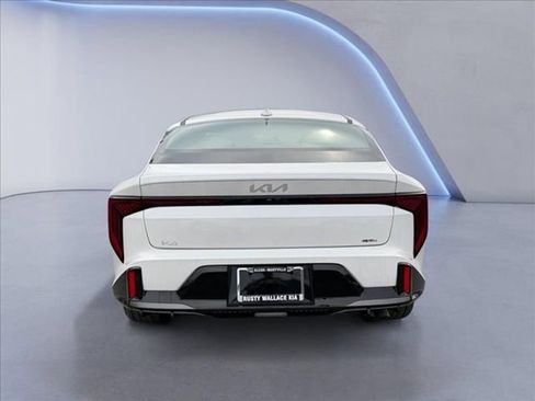 New 2025 Kia K4 GT-Line Turbo image 4
