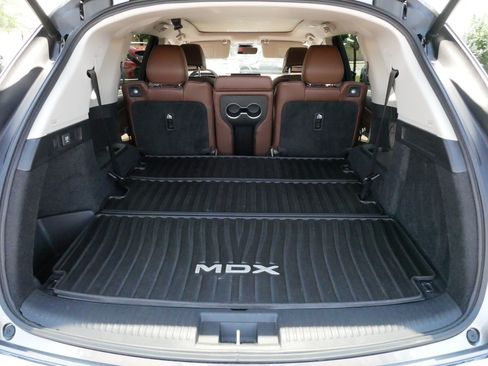 Used 2023 Acura MDX FWD w/ Technology Package image 18
