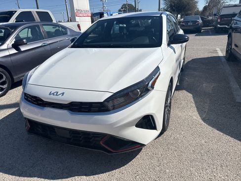 Used 2024 Kia Forte GT-Line image 2